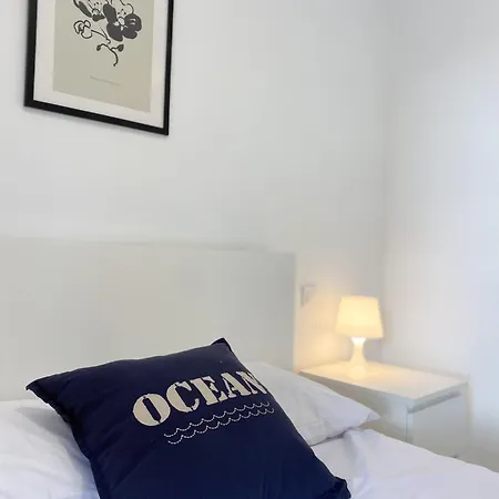 Family Duplex * ماربيا